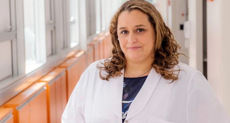 Distinguen a científica marplatense por sus estudios sobre un tipo de cáncer muy agresivo