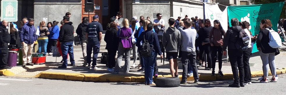 Se dilata el conflicto por la paritaria y continúa la medida de fuerza del STM