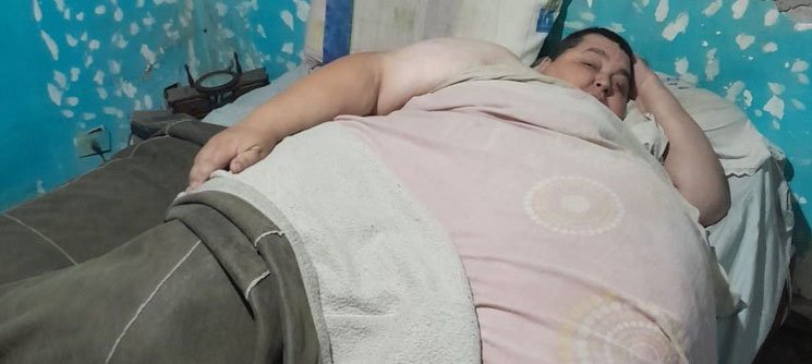 Un marplatense pesa 290 kilos y hace un mes que no puede caminar: "Estoy buscando ayuda desesperado"