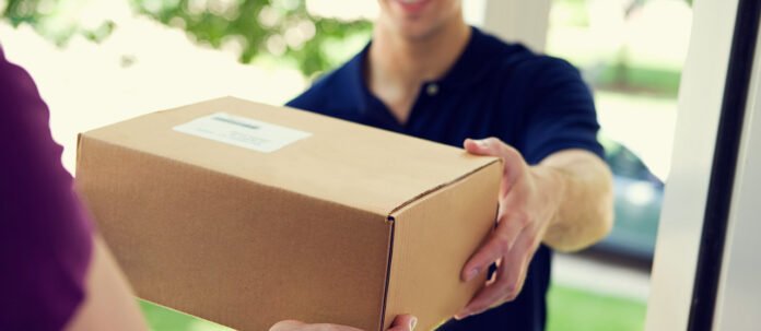 Compras vía courier: se podrán importar y exportar paquetes de hasta 50 kilos por pieza