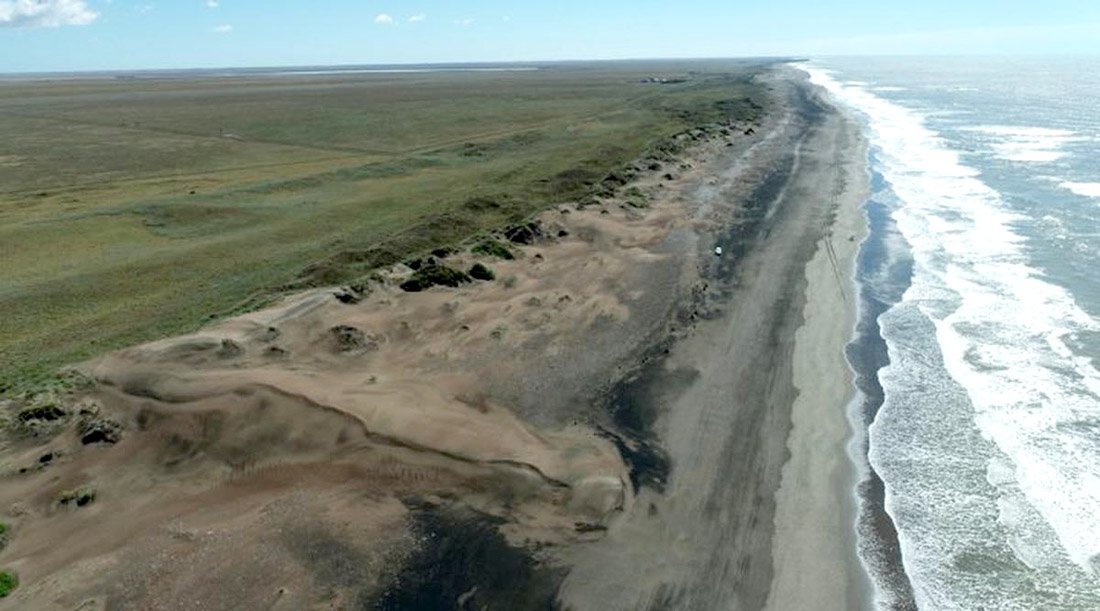 Investigadores del CONICET estudian tierras raras en paleocostas de Buenos Aires